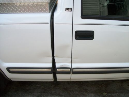 2000 Chevy S10 Pick Up Truck (guc), image 3