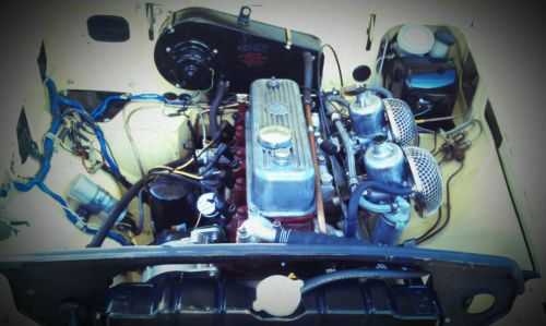 MGB 1969 Restored Primrose Yellow w/ Black Leather and Overdrive, image 22