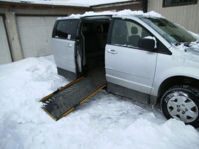 2010 - dodge grand caravan