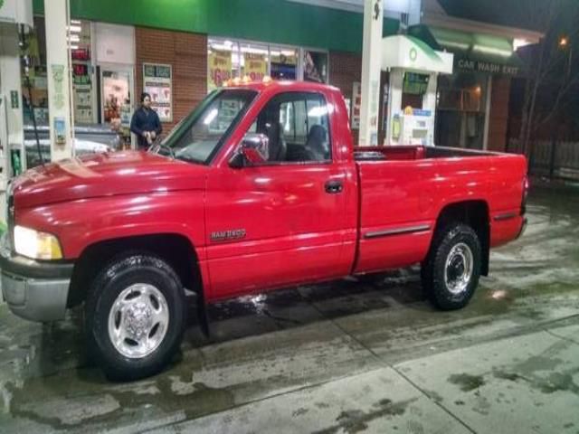 Dodge ram 2500 base cab &amp; chassis 2-door