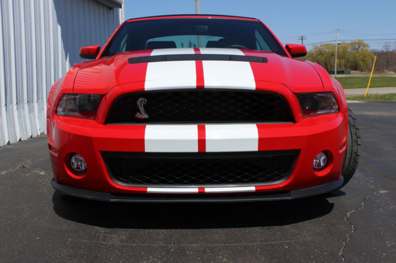 2011 ford mustang