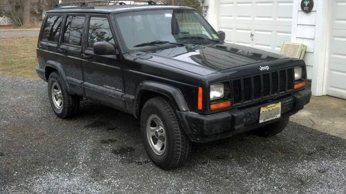 1999 jeep cherokee sport - 4-door 6cyl/4.0l engine