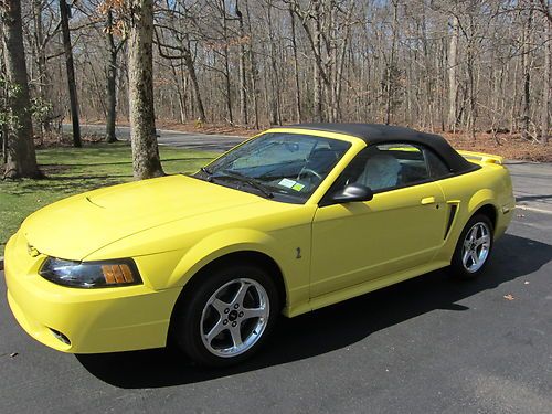 2001 cobra convertible - showroom condition - only 3,872 miles !!