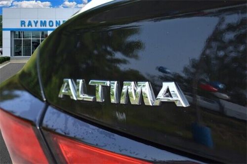 2021 nissan altima 2.5 sr