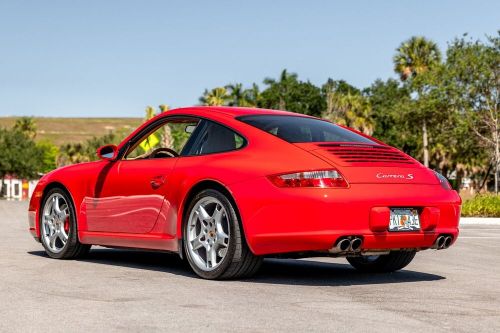 2005 porsche 911 carrera s