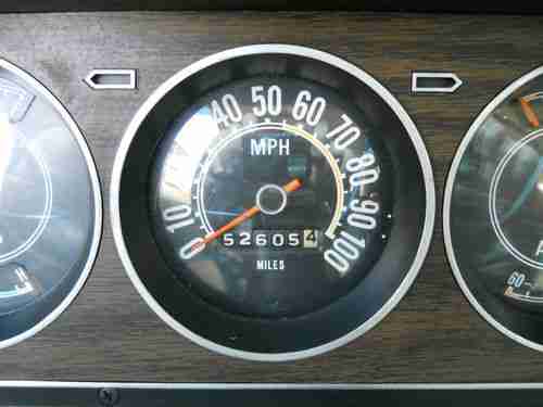 1976 Jeep Wagoneer, image 2