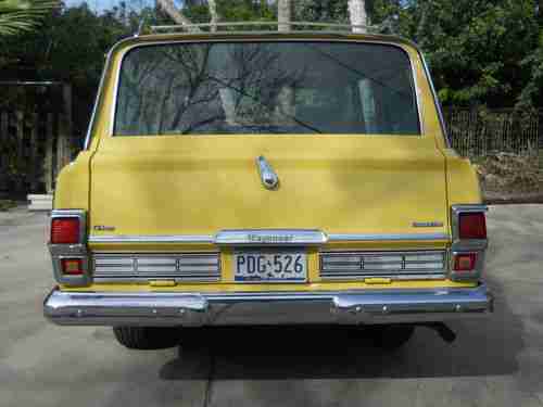 1976 Jeep Wagoneer, image 11