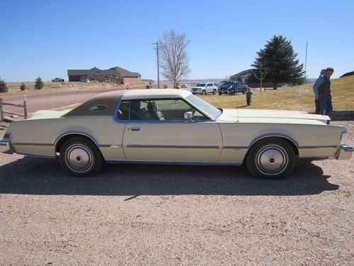 1976 lincoln continental  mark iv base coupe 2-door 7.5l 2 owner
