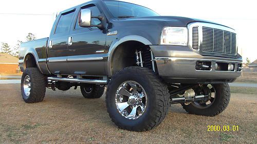 2006 ford f-350 super duty lariat crew cab pickup 4-door 6.0l