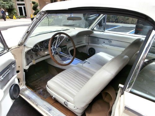 Ford thunderbird 1961