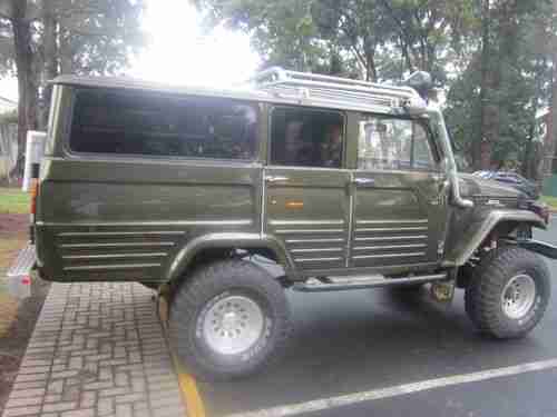 1968 TOYOTA LAND CRUISER FJ45LV. PRISTINE. Power Steering. Disc Brakes., image 17