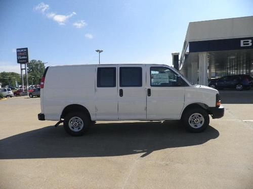 2012 gmc savana 2500 special bulkhead 4.8l brand new with rebates