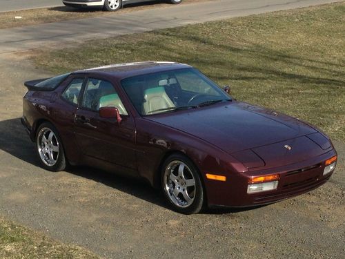 87 porsche 944 turbo(951). a lot of recent maintenance. rebuilt head, new clutch