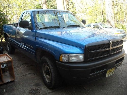 1999 dodge ram 1500 ws standard cab pickup 2-door 3.9l