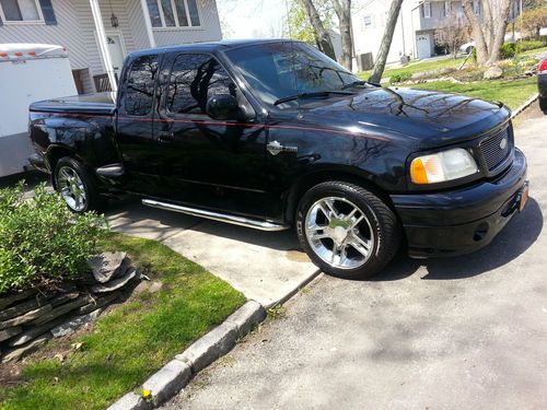 2000 ford f-150 harley-davidson edition extended cab pickup 4-door 5.4l