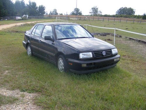 1996 volkswagen jetta gl sedan 4-door 2.0l