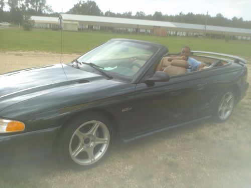 1998 ford mustang gt convertible 2-door 4.6l