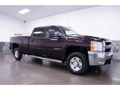 Heavy duty luxury duramax diesel! crew cab chevy!