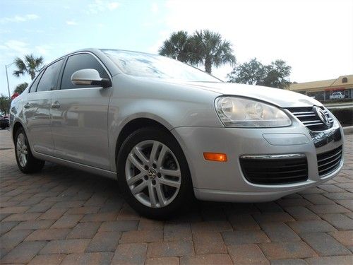 2009 volkswagen jetta tdi automatic 4-door sedan