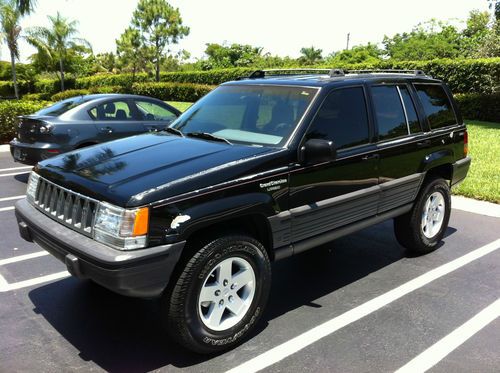 1993 jeep grand cherokee laredo v8 4x4 awd black low miles florida no reserve