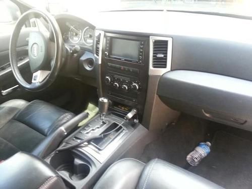 2008 jeep grand cherokee srt8