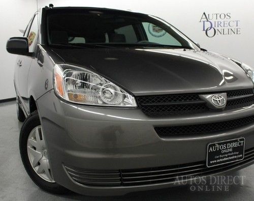 We finance 04 le,3rd row,1 owner,cd stereo,side airbags,v6,power sliding door