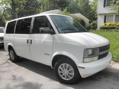 1996 chevrolet astro van cargo passenger white chevy 50,000 miles - no reserve!