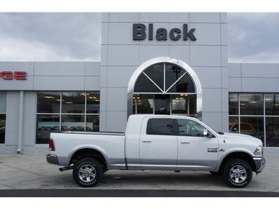 Megacab,6.7l diesel,4x4, 8.4nav,heated/vent bucket seats,backup camera,anti-spin