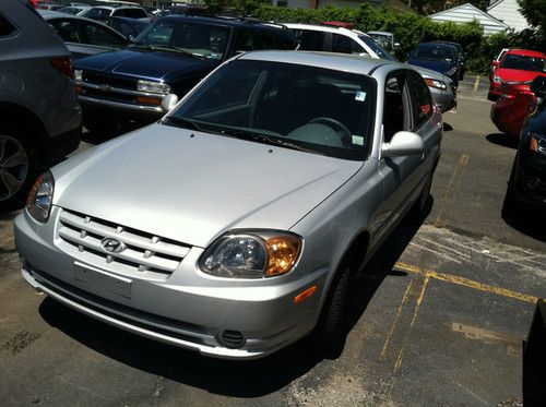 2005 hyundai accent 3dr hb cpe gls