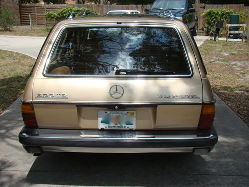 Prestine W123 Diesel Wagon, US $11,500.00, image 2