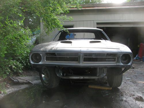 1970 barracuda cuda nice project car.