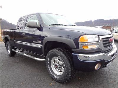 2005 gmc sierra 2500hd sle 4x4 duramax diesel 1-owner, fully serviced, clean!!!!