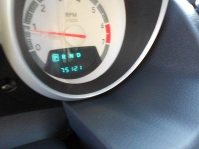 SE 3.3L CD Front Wheel Drive Power Steering ABS 4-Wheel Disc Brakes Wheel Covers, image 19