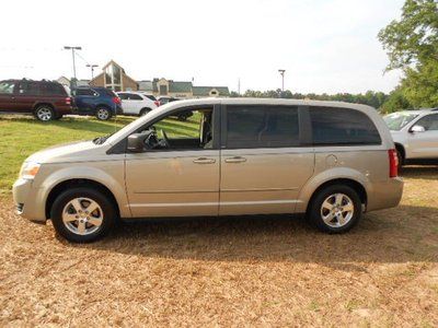 SE 3.3L CD Front Wheel Drive Power Steering ABS 4-Wheel Disc Brakes Wheel Covers, image 22