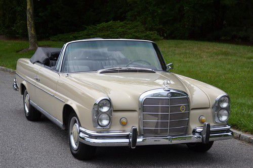 1967 mercedes 250se cabriolet finished in beige # 181 with black interior