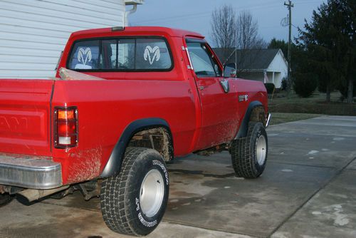 1990 dodge 150 4x4 short bed