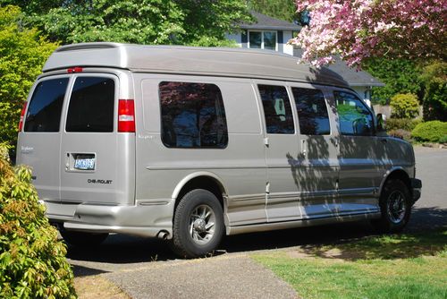 2006 chevrolet explorer 9 passenger hightop conversion van se limited rv g2500