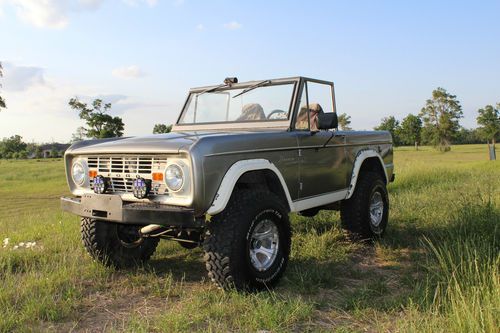 1966 ford bronco, image 2