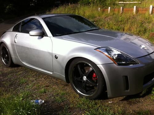 2003 nissan 350z