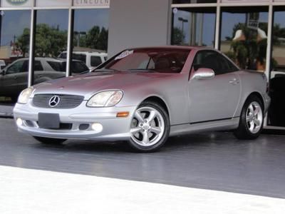 WE FINANCE '03 Mercedes Benz SLK 320