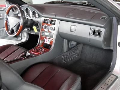 WE FINANCE '03 Mercedes Benz SLK 320