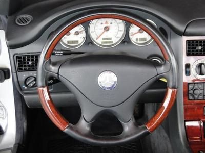 WE FINANCE '03 Mercedes Benz SLK 320