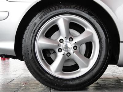 WE FINANCE '03 Mercedes Benz SLK 320