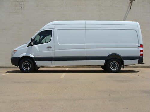 2008 dodge sprinter 2500 super high 170" wheekbase diesel