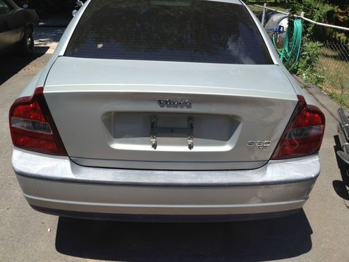 2001 volvo s80 t6 sedan 4-door 2.8l