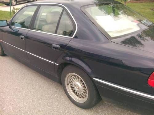 2000 bmw 740i base sedan 4-door 4.4l