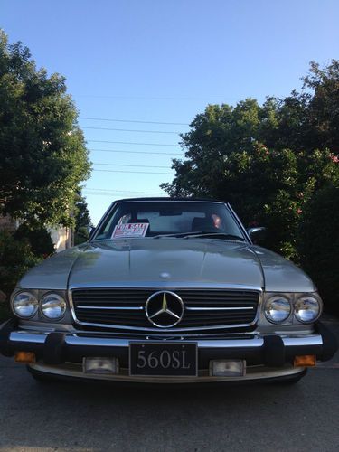 Mercedes-Benz 560 SL 500 Series, image 5