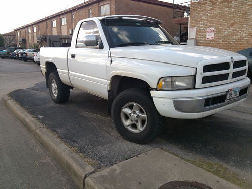 1997 4X4 - White Dodge Ram -1500  V-8_5.9L / Excellent  Running  Condition, US $3,500.00, image 3