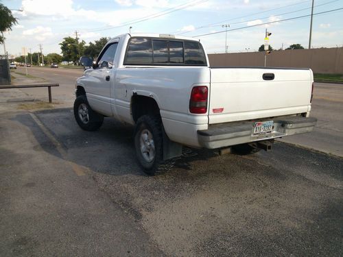 1997 4X4 - White Dodge Ram -1500  V-8_5.9L / Excellent  Running  Condition, US $3,500.00, image 4