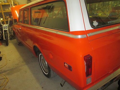 1970 chevrolet suburban 68k original miles